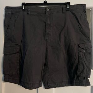 True Nation Men's Black Cargo Shorts